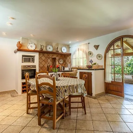 Can Alba - Beautiful And Elegant 4 Bedroom House With Private Pool Ac Wifi